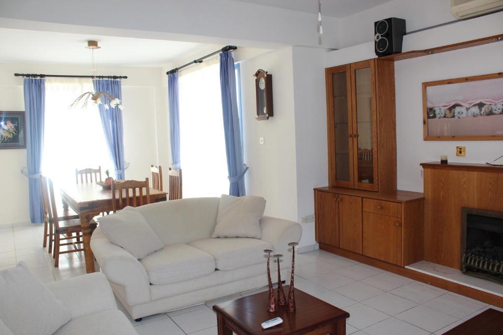 Kavalla Forest Villas パ フォス 部屋 写真